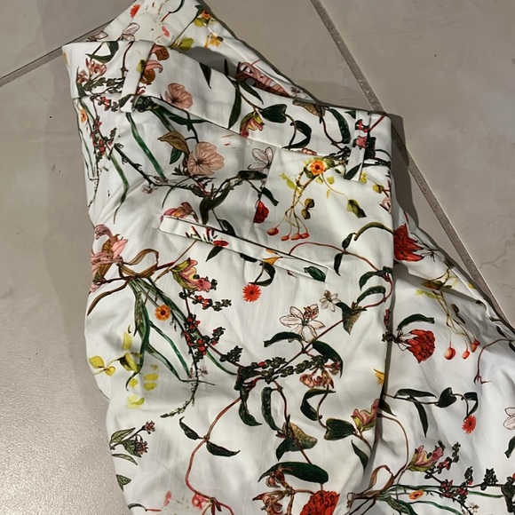 Zara small floral pants 728 - Picture 3 of 5